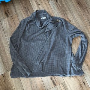 Gray Long sleeve Shirt